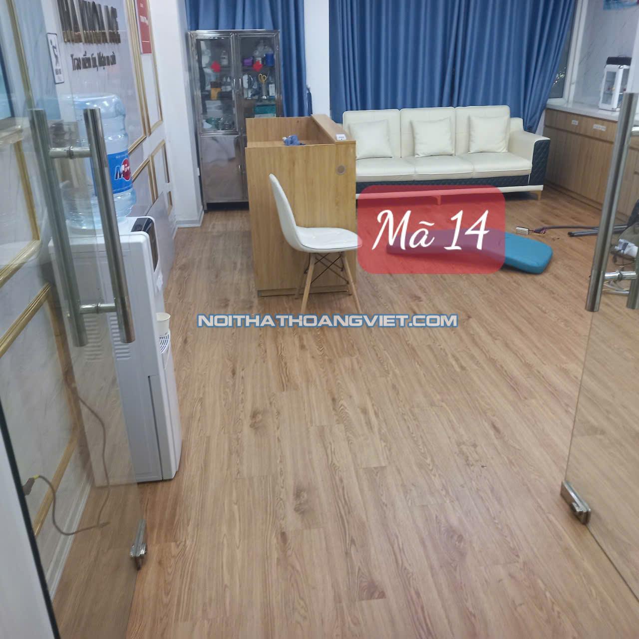 Sàn bóc dán giá 65k/1m Sàn bóc dán giá 65k/1m