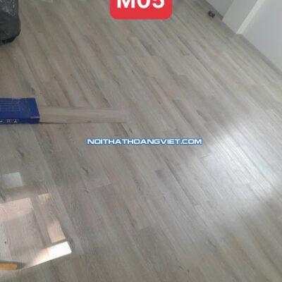 Sàn bóc dán giá 65k/1m