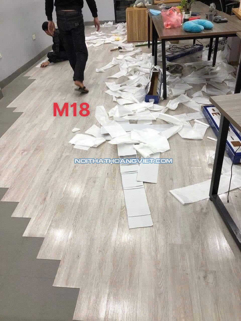 Sàn bóc dán giá 65k/1m Sàn bóc dán giá 65k/1m