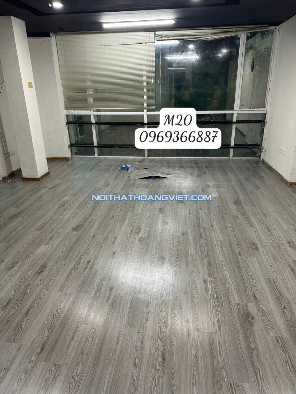 Sàn bóc dán giá 65k/1m Sàn bóc dán giá 65k/1m